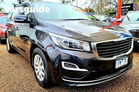 Grey 2018 Kia Carnival Wagon S