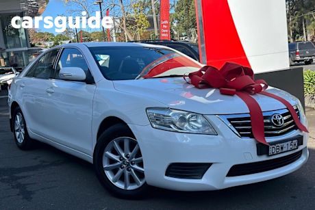 White 2010 Toyota Aurion Sedan AT-X