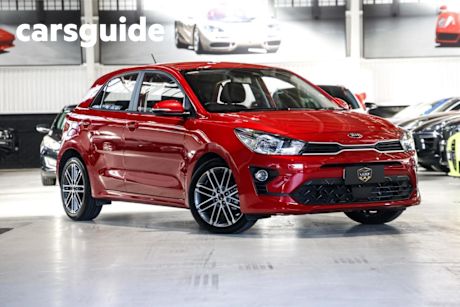 Red 2020 Kia RIO Hatchback Sport
