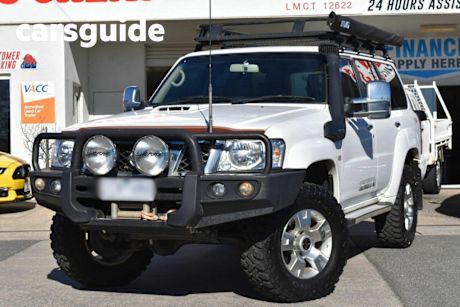 White 2012 Nissan Patrol Wagon ST (4X4)
