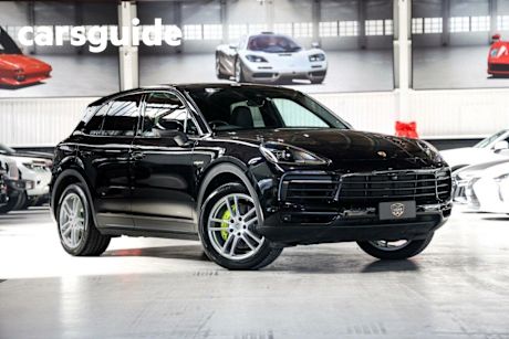 Black 2020 Porsche Cayenne Wagon E-Hybrid
