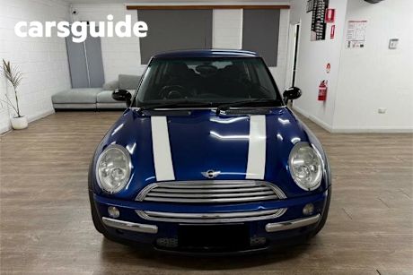 Blue 2003 Mini Cooper Hatchback