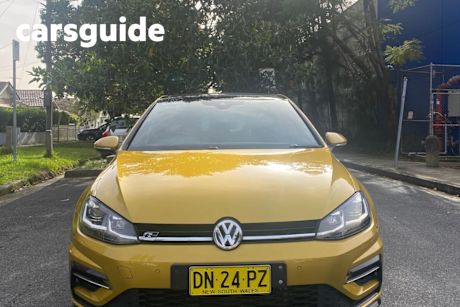 Yellow 2017 Volkswagen Golf Hatchback 110 TSI Highline