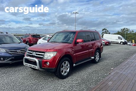 Red 2006 Mitsubishi Pajero Wagon VR-X LWB (4X4)
