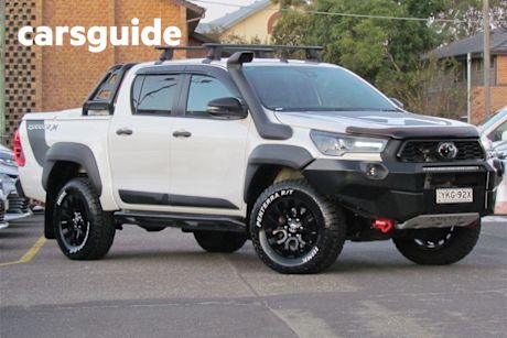 White 2021 Toyota Hilux Double Cab Pick Up Rugged X (4X4)