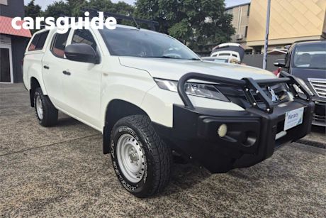 White 2019 Mitsubishi Triton Double Cab Pick Up GLX (4X4)