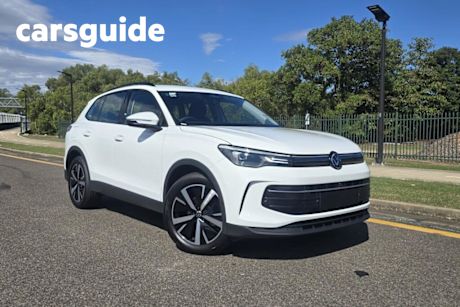 White 2024 Volkswagen Tiguan Wagon 110TSI Life
