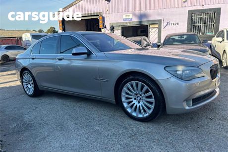 Gold 2010 BMW 740I Sedan