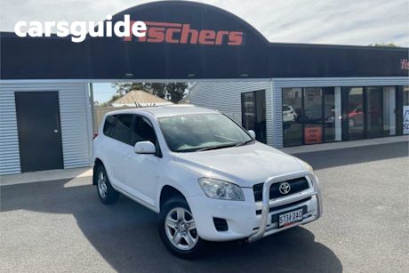 White 2010 Toyota RAV4 Wagon CV (2WD)