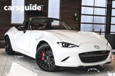 White 2024 Mazda MX-5 Convertible G20 Roadster GT RS
