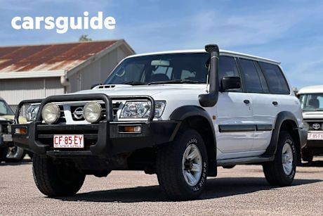 White 2003 Nissan Patrol Wagon ST (4X4)