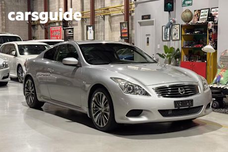 Silver 2012 Nissan Skyline Coupe