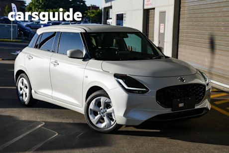 White 2024 Suzuki Swift Hatchback Hybrid Plus