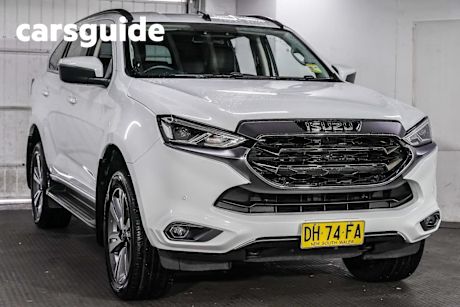 White 2023 Isuzu MU-X Wagon LS-T (4X4)