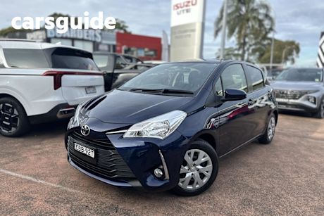 Blue 2019 Toyota Yaris Hatchback SX