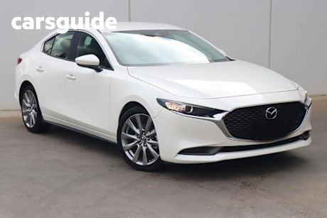 White 2019 Mazda 3 Sedan G20 Evolve