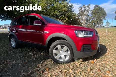 Red 2016 Holden Captiva Wagon 5 LS (fwd)