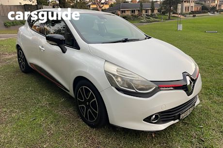 White 2014 Renault Clio Hatchback Expression
