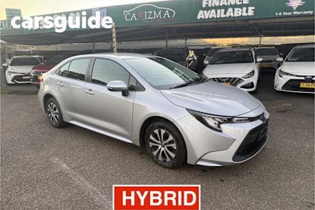 Silver 2020 Toyota Corolla Sedan Ascent Sport (hybrid)