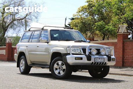 Gold 2005 Nissan Patrol Wagon ST-L (4X4)