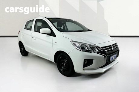 White 2021 Mitsubishi Mirage Hatchback ES