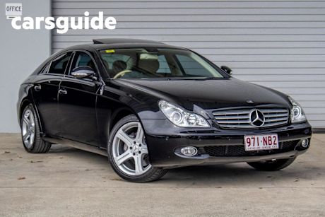 Black 2006 Mercedes-Benz CLS500 Coupe