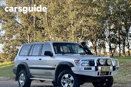 2000 Nissan Patrol Wagon ST (4X4)