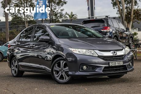 Grey 2016 Honda City Sedan VTI-L