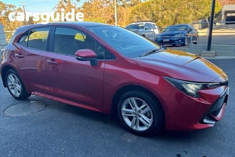 Red 2020 Toyota Corolla Hatchback Ascent Sport + TR KIT