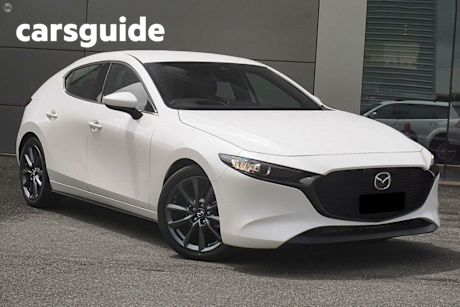 White 2024 Mazda 3 Hatchback G20 Touring