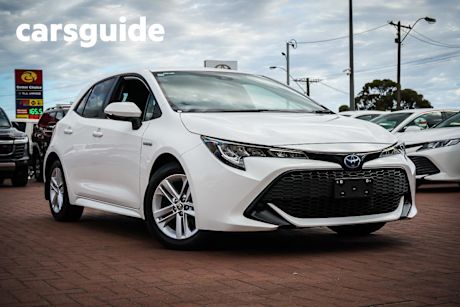 White 2020 Toyota Corolla Hatchback Ascent Sport Hybrid