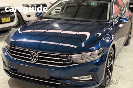 White 2021 Volkswagen Passat Sedan 140TSI Proline