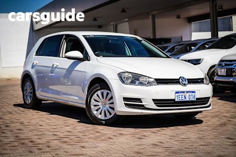 White 2016 Volkswagen Golf Hatchback 92 TSI