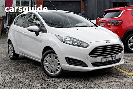 White 2014 Ford Fiesta Hatchback Ambiente