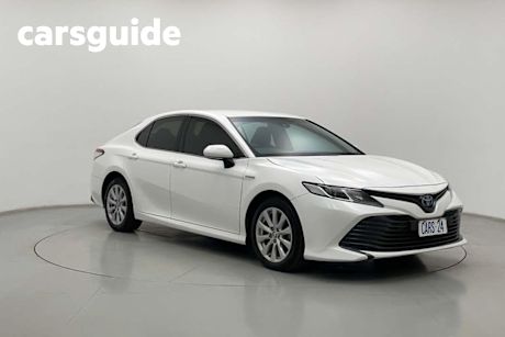2020 Toyota Camry Sedan Ascent (hybrid)