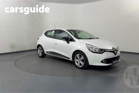 White 2015 Renault Clio Hatchback Expression