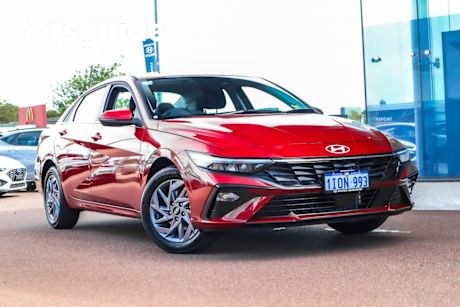 Red 2025 Hyundai I30 Sedan HEV 1.6P DCT