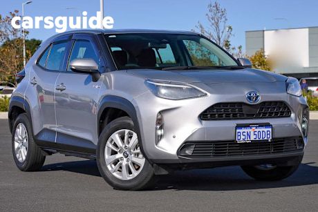 Silver 2022 Toyota Yaris Cross Wagon GX Hybrid