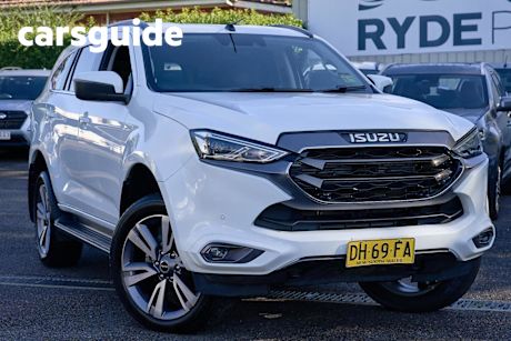 White 2023 Isuzu MU-X Wagon LS-T (4X4)