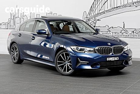 Blue 2020 BMW 320I Sedan Luxury Line