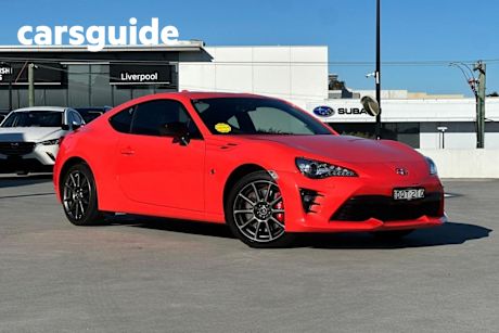 Orange 2017 Toyota 86 Coupe GTS