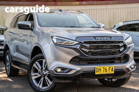 Silver 2023 Isuzu MU-X Wagon LS-T (4X4)