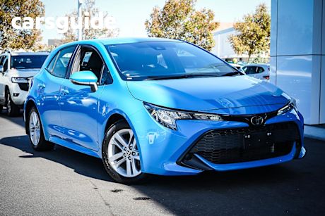 Blue 2018 Toyota Corolla Hatchback Ascent Sport