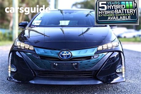 Black 2018 Toyota Prius Sedan