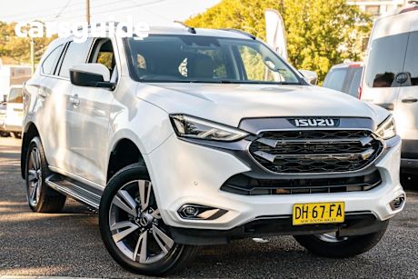 White 2023 Isuzu MU-X Wagon LS-T (4X4)