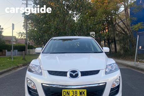 White 2011 Mazda CX-7 Wagon Classic (fwd)