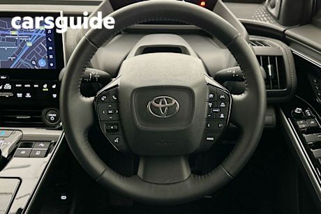2024 Toyota BZ4X Wagon AWD - TWO Tone Roof