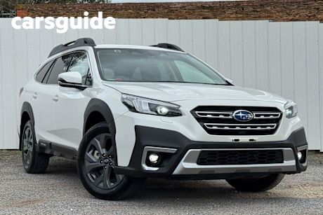White 2022 Subaru Outback Wagon AWD