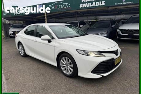 White 2019 Toyota Camry Sedan Ascent