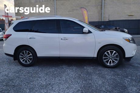 2014 Nissan Pathfinder Wagon ST (4X2)